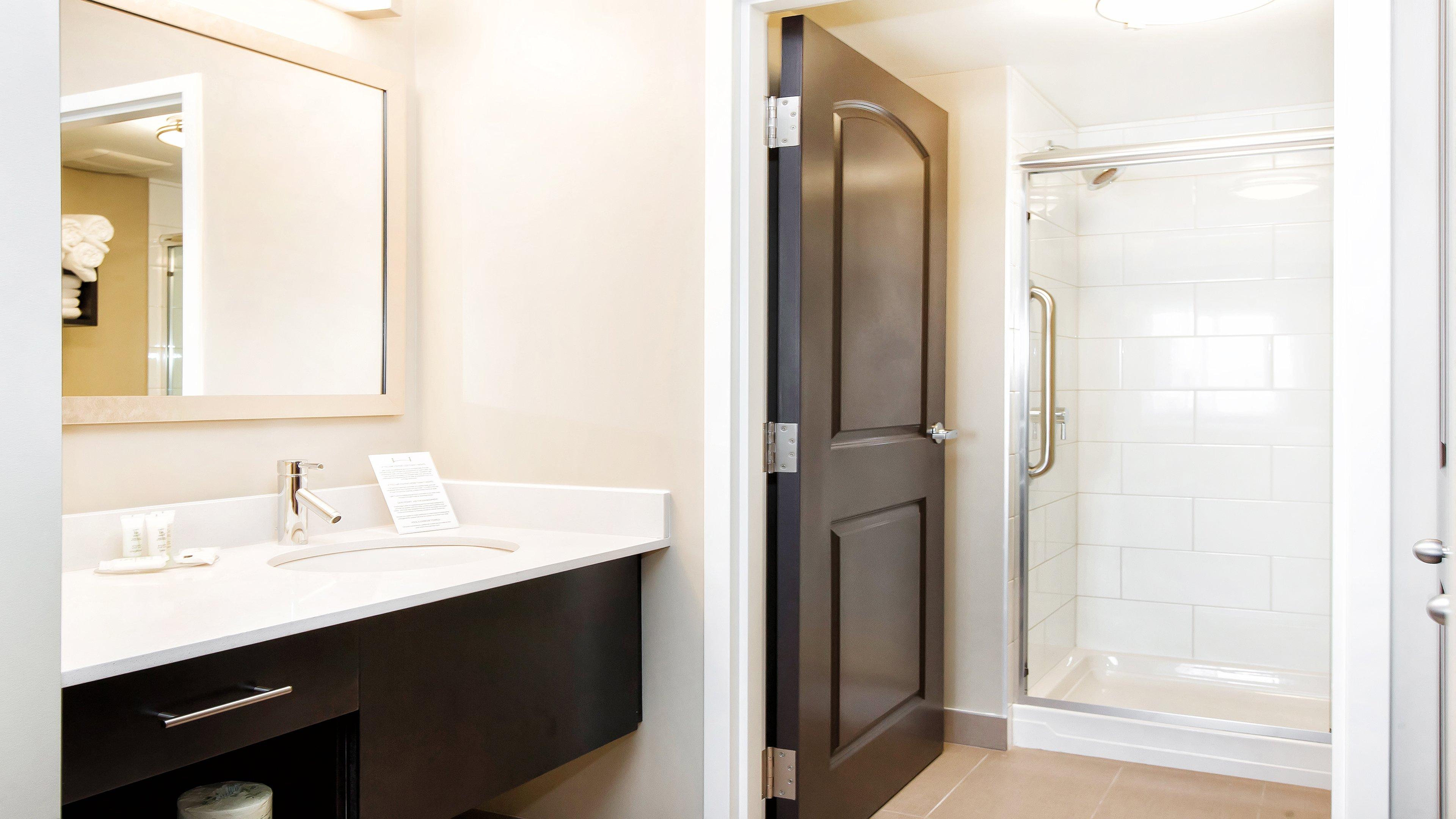 Staybridge Suites West Edmonton By Ihg Esterno foto