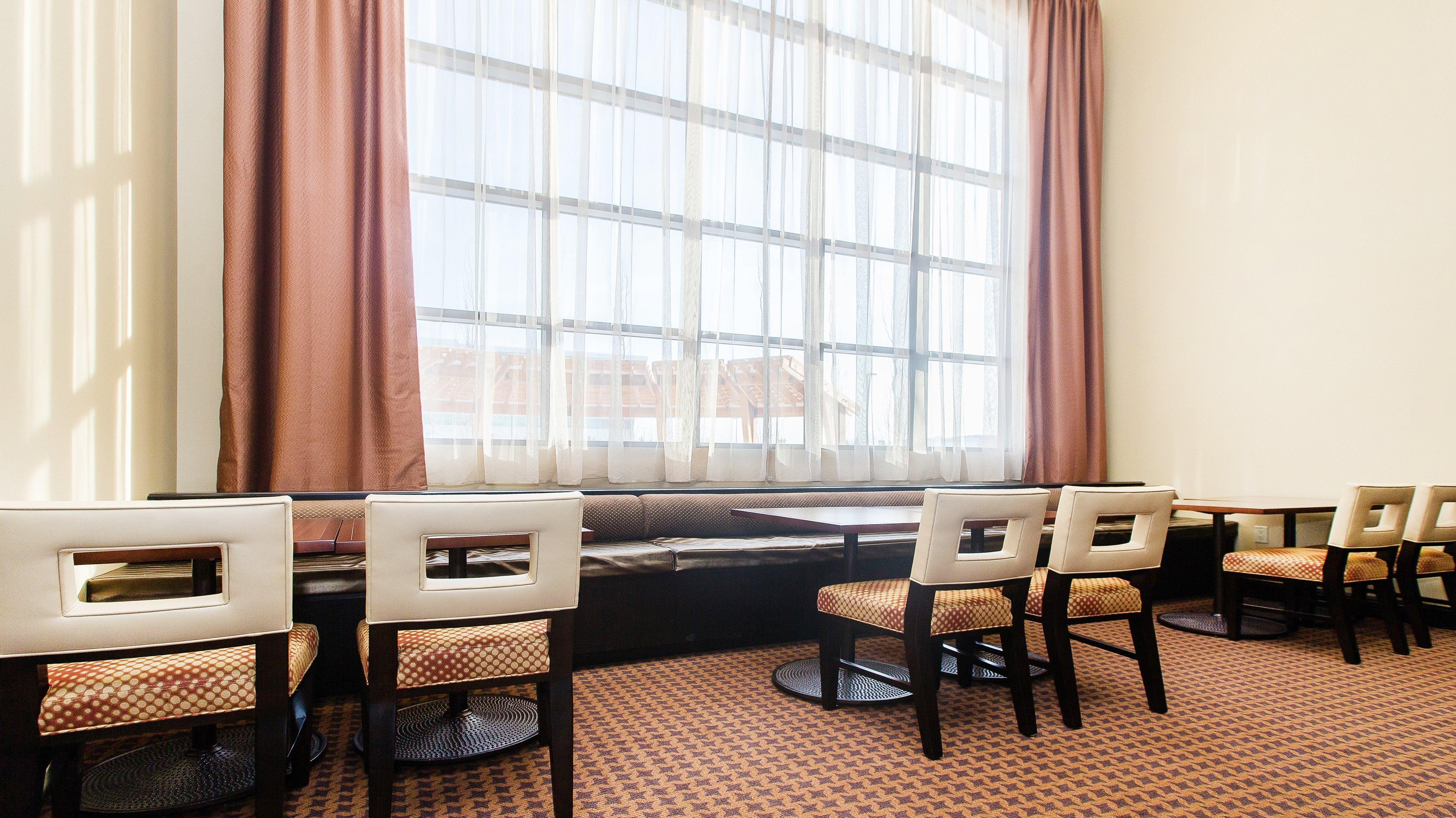 Staybridge Suites West Edmonton By Ihg Esterno foto