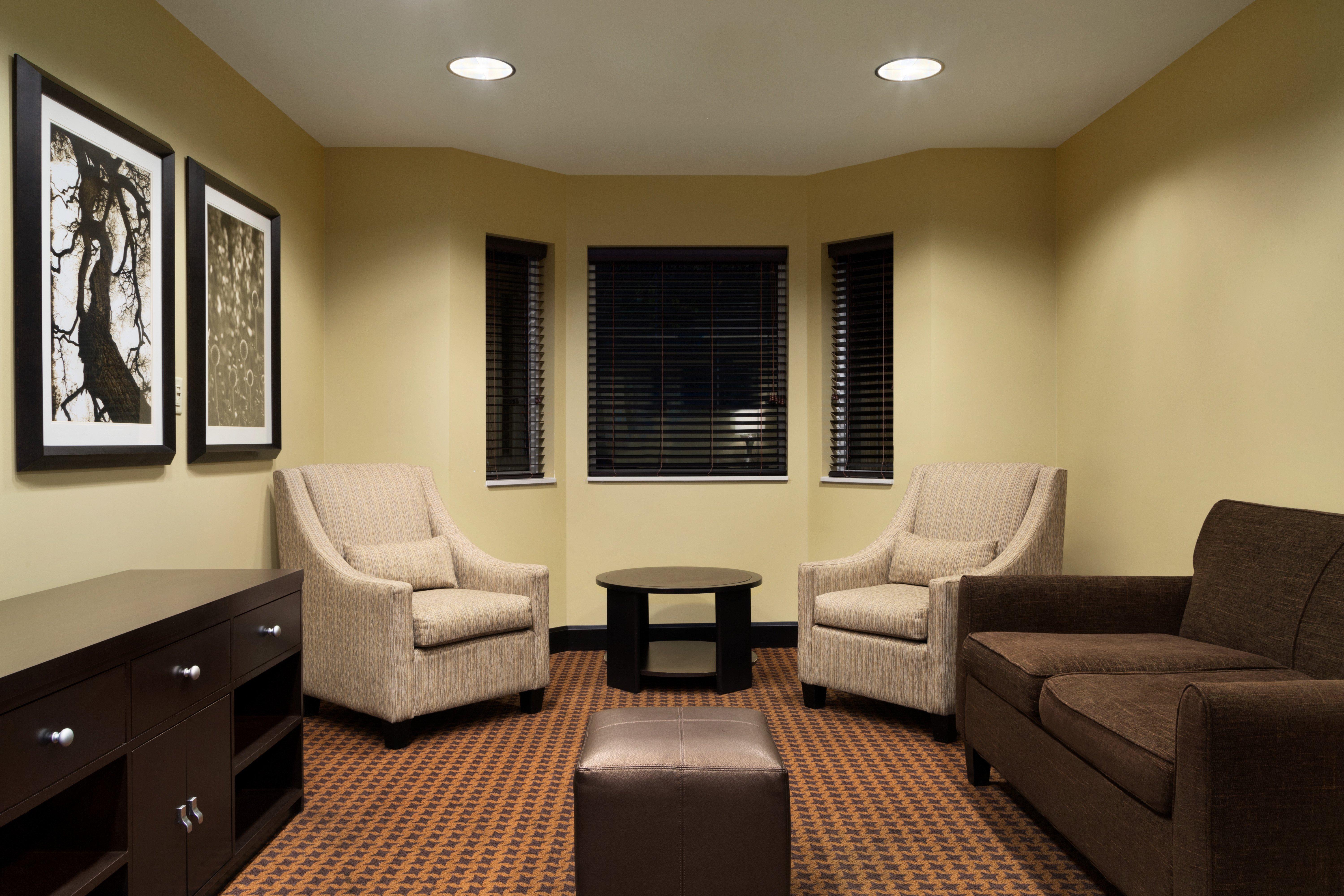 Staybridge Suites West Edmonton By Ihg Esterno foto