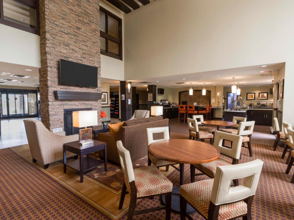 Staybridge Suites West Edmonton By Ihg Esterno foto